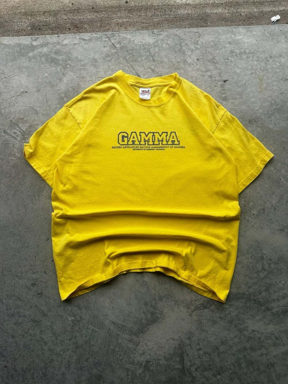 Anvil Gamma University of Missouri T-Shirt Size L Yellow 2002 Vintage